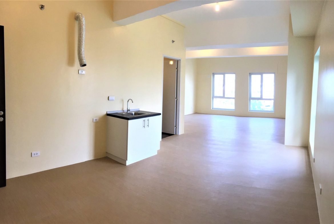 Small office BGC for lease
