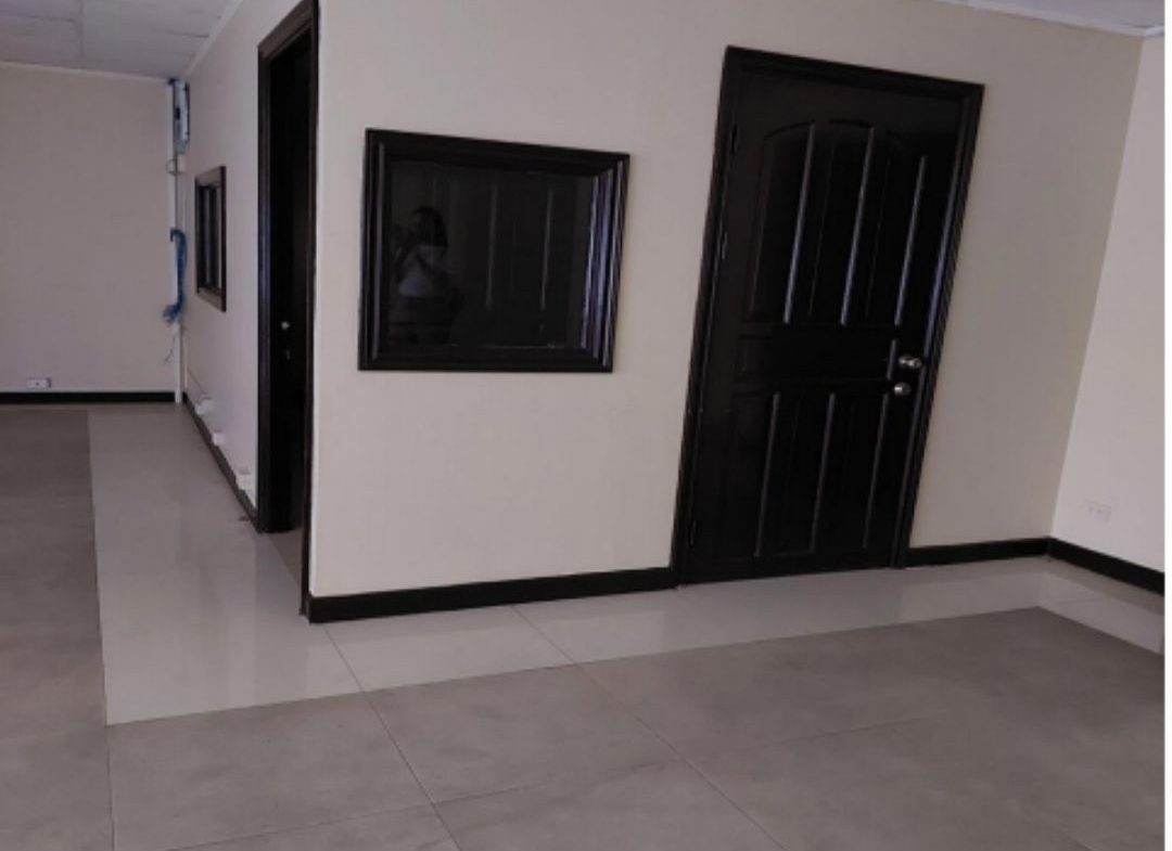 Small Office Ortigas for Rent Strata 100 Affordable (5)