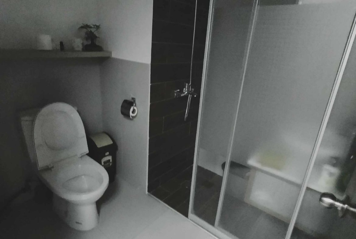 100 sqm Fully Furnished in Tektite East Tower Ortigas Office for Rent with Executive Room Meeting room and Private own CR (2)