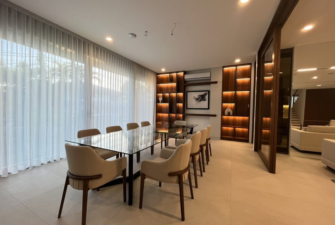 Alabang House for Sale at Ayala Alabang Village AAV Modern Tropical Corner Lot (2)