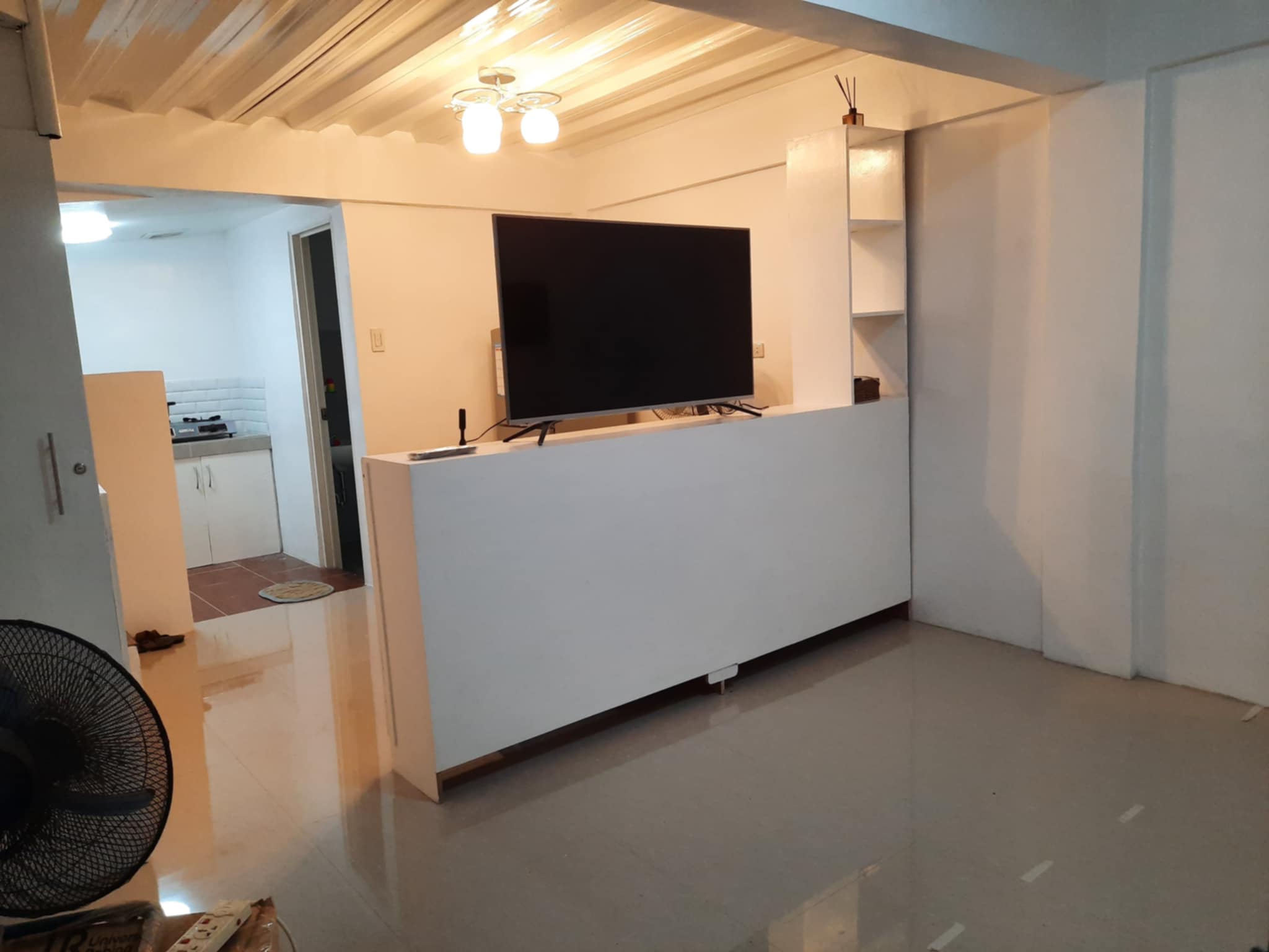 House and Lot for Sale at Golden Villas Carsadang Bago 2 Imus Cavite  (4)