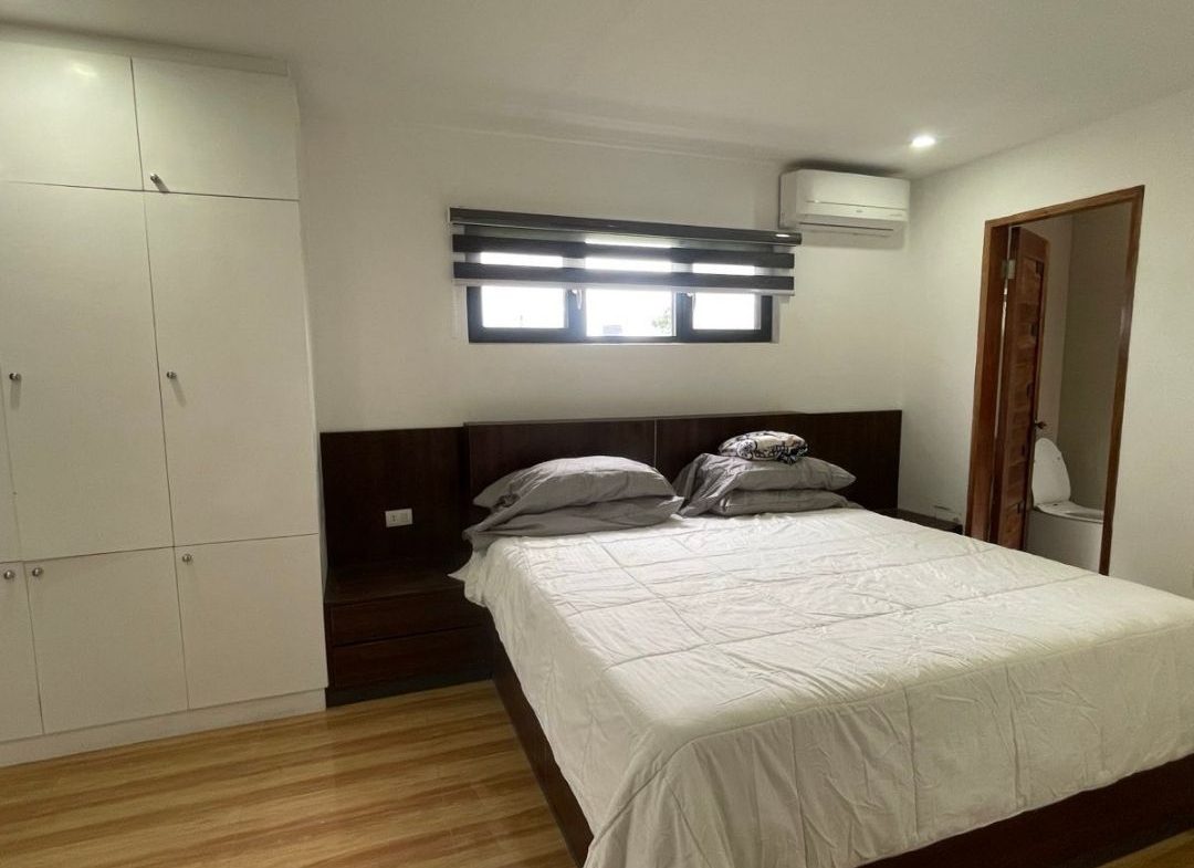 5BR Modern House for Sale Antel Catalina Cavite (3)